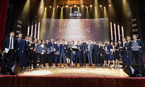 ĐẠI SẢNH DANH VỌNG THE RIVER - ĐÊM TRI ÂN & TÔN VINH CÁC NHÀ PHÂN PHỐI XUẤT SẮC CỦA THE RIVER THU THIEM
